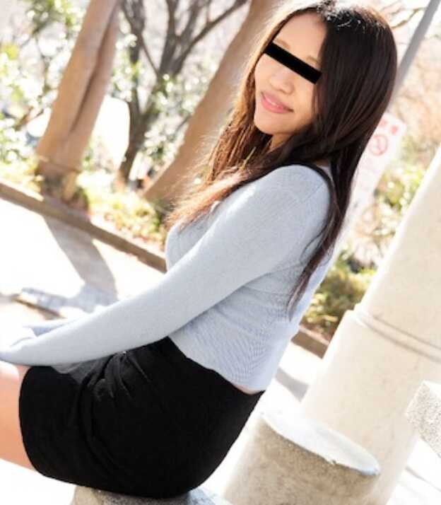 011425-01-10MU 天然女孩 011425_01 被前男友甩了变成放荡女的混血模特 阿梅利亚