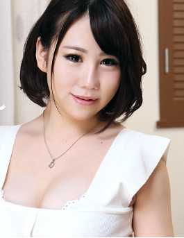 011621-001-CARIB 诱人的白色 F 型罩杯被猛烈摇晃，中间被粗暴地操弄。 白花菜