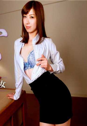 加勒比海通信 高级 030117_005 美痴女～紧身迷你裙诱惑淫女～