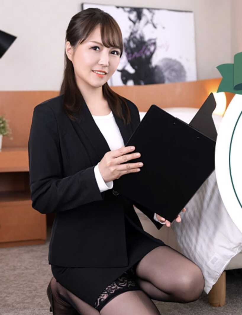 030726_001-1PON 连顾客骚扰也能应对的酒店礼宾 双叶美樱