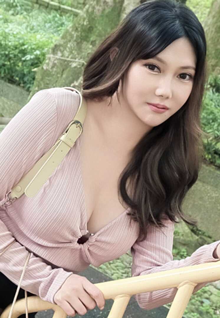 031226-01-10MUSU 亚洲的美女图鉴：班班