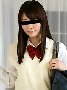 032418_01-10MU 均匀年龄 - 面部按摩。