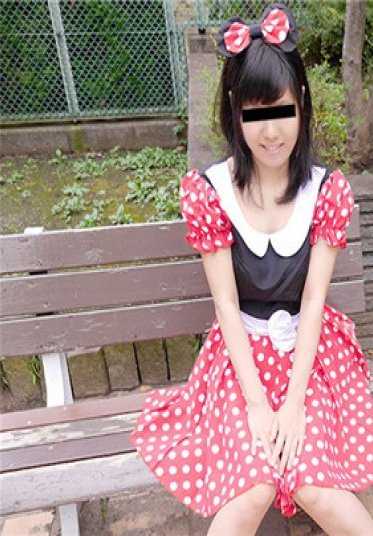 天然妹子 040117_01 无论什么要求都能满足的Cosplay个人摄影会