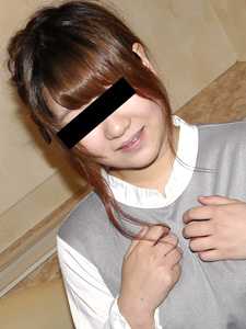 041918_01-10MU 出于好奇申请的 M 女孩。