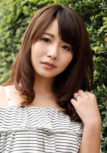 050419-911-CARIB 我一见钟情，所以我有了一段反向恋情。