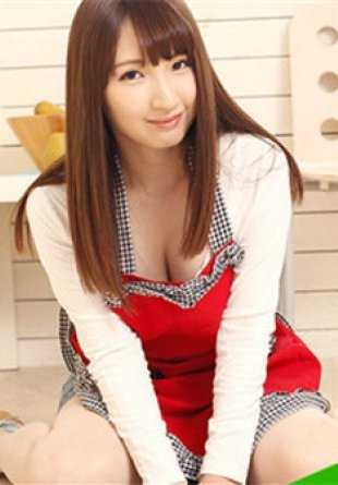 052518-674-CARIB 好的成人储藏室--用它们骄傲的乳头让哭泣的男人安静下来。