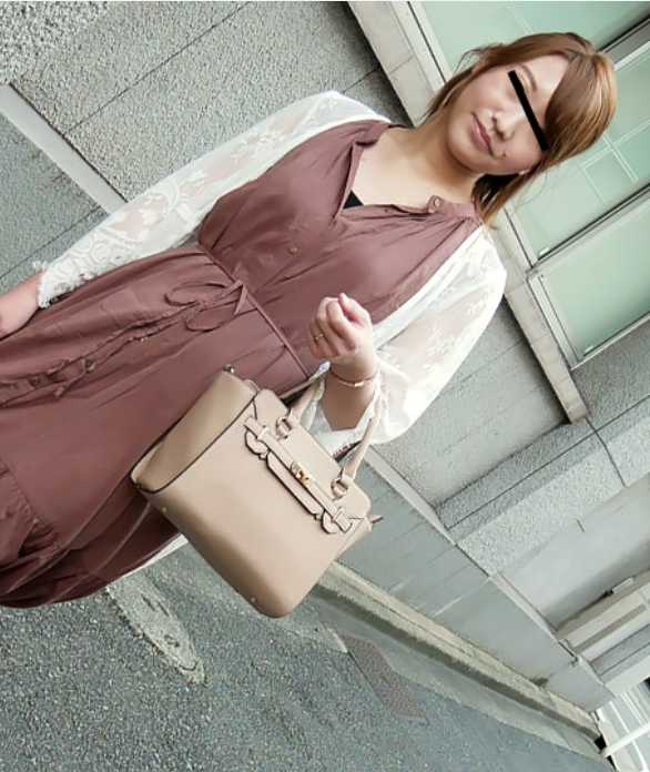 060222_655-PACO 帕科帕科妈妈 060222_655 吞咽他人汁液的已婚妇女们124 ～第一次喝别人汁液的已婚妇女～汐海圭惠
