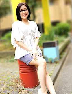 062924-100-PACO 帕科帕科妈妈 062924_100 吞精的人妻们137 ~第一次3P连续精饮！~ 二宫花