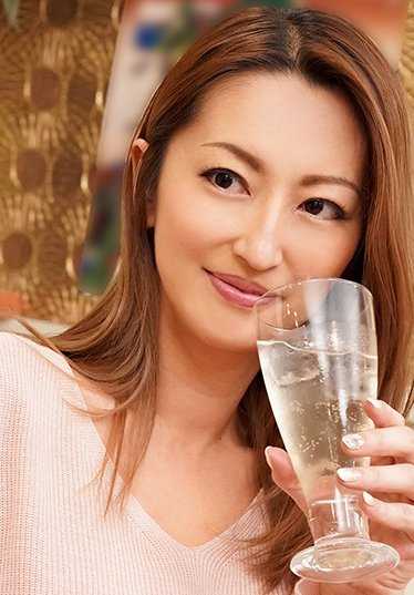 082920_001-1PON 相席居酒屋熟女联谊会