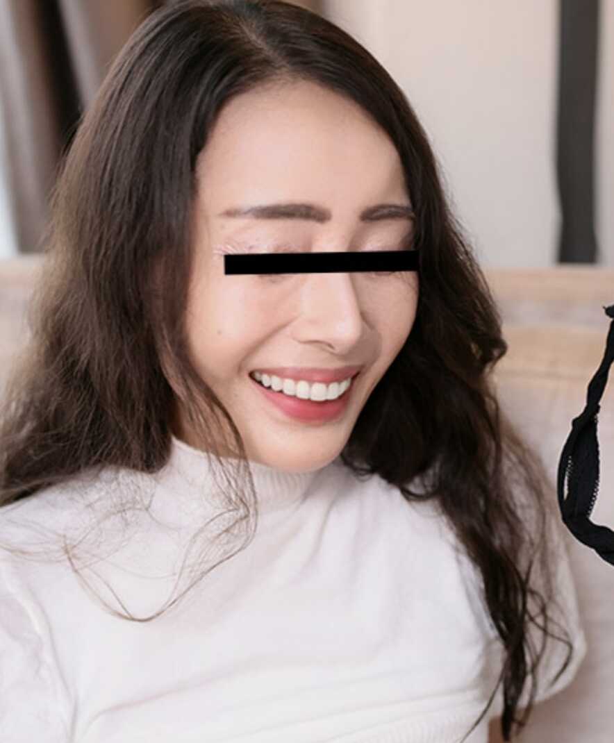 092226-100-PACOPACOM 奥先生，请买下我现在穿的内衣吧！~把T字裤误算成全包的美熟女~