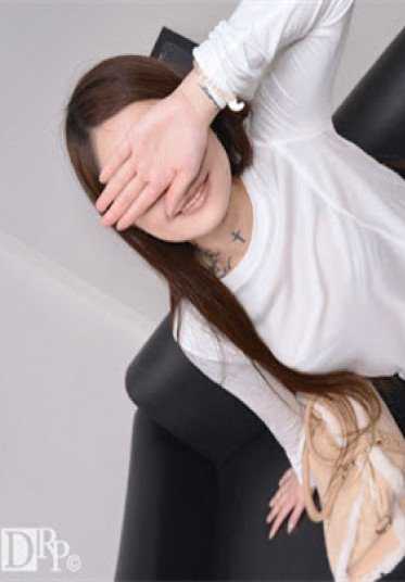 100617_01-10MU Natural Musume 100617_01 业余色情访谈 - 我从 18 岁起就有的纹身 - Reiba