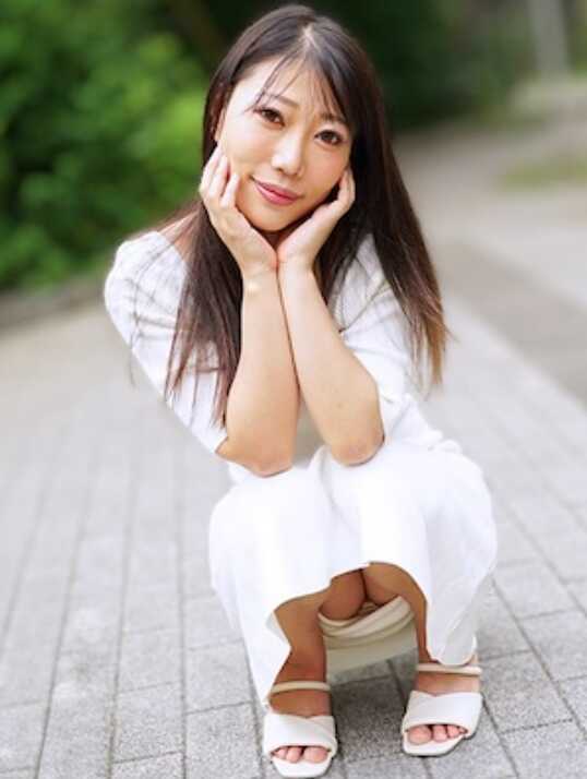 101224-100-PACO 帕科帕科妈妈 101224_100 在约会应用中认识的超级变态美熟女 南原美咲