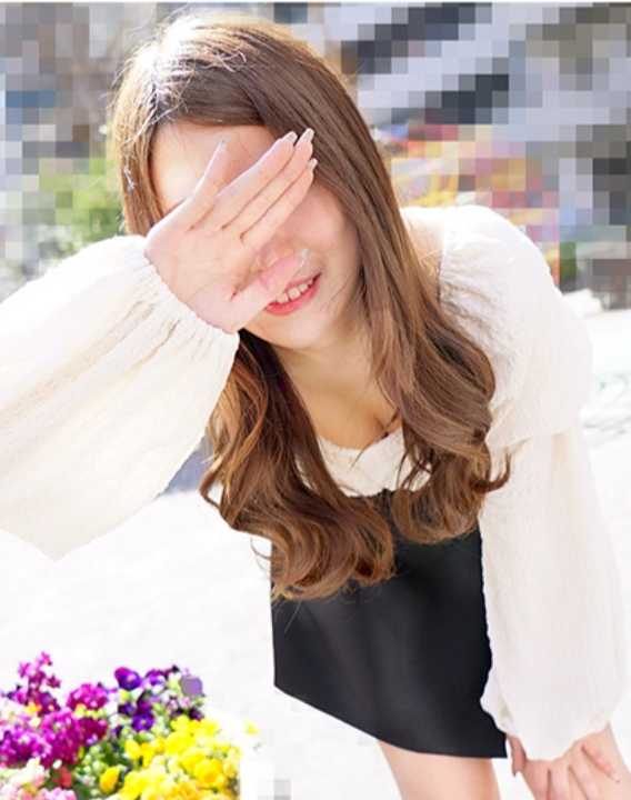 110723-01-10MU 天然妹子 110723_01 风格出众！色情过头擅长撒娇的极品素人女孩 山岸るな