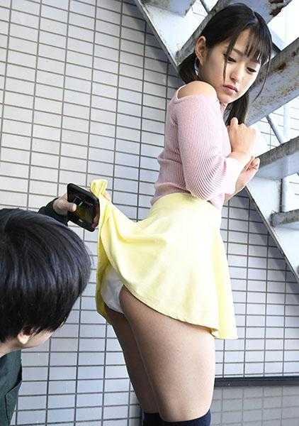 117NPH-023 妹妹的朋友是超迷你裙走光诱惑的小恶魔/给她翻了滑板结果点燃了色情的爱心的小色女·渚光