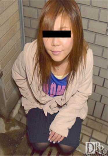 天然妹子 122016_01 素人硬核搭讪～傻乎乎的女孩很容易就张开双腿～