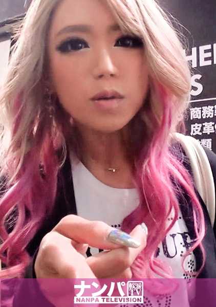 200GANA-2063 Magi soft，首次拍摄。 1315 [小麦色的纤细身体] 涉谷一位幽默感十足的女孩姐姐在匆忙中被搭讪！两年没有性生活的她正处于性欲爆发的边缘！她为许久未尝性爱滋味的鸡巴口交，又被后入式活塞捅着美臀猛干，让她精液四溅，阴液横流！