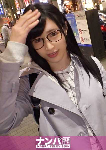 200GANA-2080 Magi soft，第一次拍照。 1340 爱看书的眼镜女孩在新桥被发现。一名男子突然闯入她的房间，指责她未经许可使用我的房间，她在不知情的情况下被强奸。