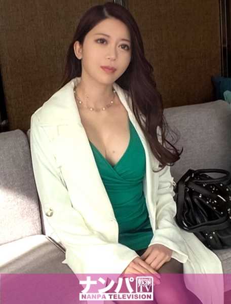 200GANA-2245 真的很软，第一次拍摄。 1451 像野兽一样与性感的妹妹做爱，她靠近某个山丘，在那里他们交换了自己的欲望！她太色情了，因为她多次达到高潮，身体又大又活泼地跳动！