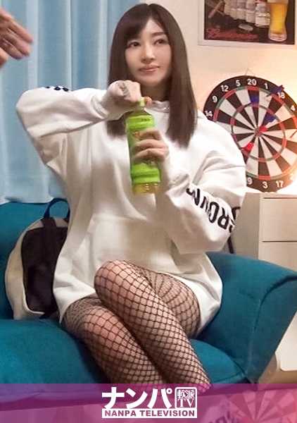 200GANA-2256 153 一位美丽的女孩被带入一个房间，进行爱爱和性爱！她有着敏感的体质，每次您给她做活塞运动时，她的臀部都会弹跳起来！