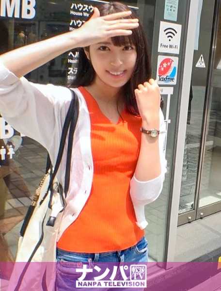 200GANA-2304 真软派，初次拍摄。1506年在新宿遇到的“瞄准的男人百发百中”的美少女さら酱！以为会防守严密，没想到开始SEX时兴致勃勃！用勒颈和恳求的方式让她的表情变得柔和，沉醉于快感的激烈变态女孩★