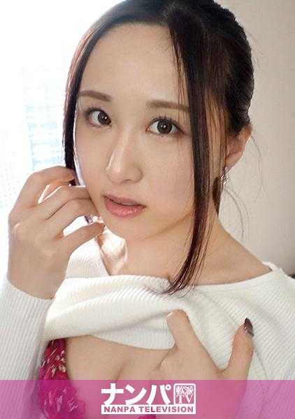 200GANA-2417 真的软派，初次拍摄。 1585 ‘这件衣服免费送给你，可以插进去吗？’以新宿为舞台，被钓到的是美意识高的美容部员！？插进去之前就已经是满是精液的湿漉漉！？乳头硬邦邦！？好色的恶作剧也照单全收！？欲求不满的美女的淫乱性爱即将开始！