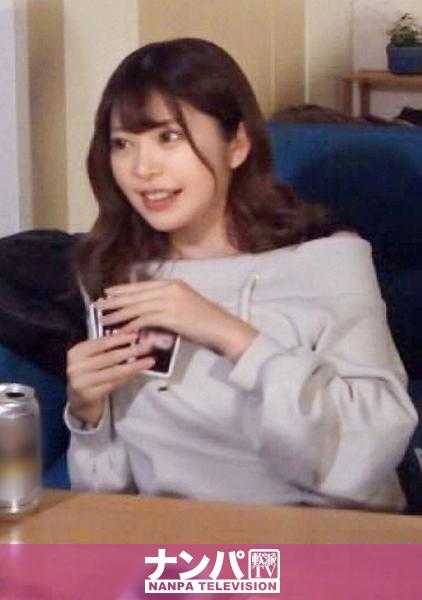 200GANA-2453 在经验丰富的搭讪师的小屋里，偷拍带入SEX 194 “脱衣”在赌卡游戏中前辈睡着了...被留下的穿着吊带衫的前辈和我。无法抗拒这种诱惑，我战战兢兢地伸出手，前辈的女人也干劲十足w在前辈的房间里，女人的喘息声和淫荡的啪啪声回荡着，我让前辈的女人腰颤抖着被干掉了(汗)