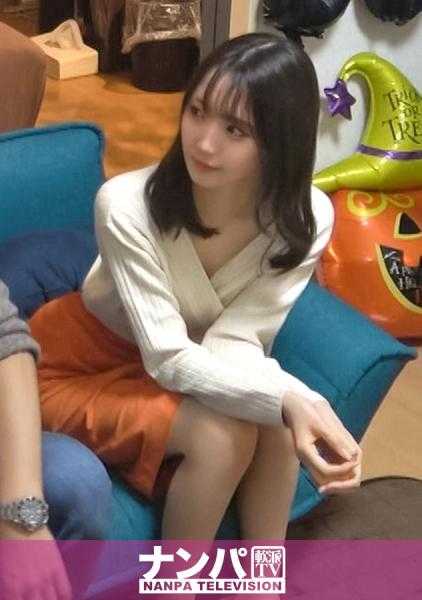 200GANA-2606 在经验丰富的搭讪师的性爱房间里，带回家的SEX偷拍 230 带回家的白皙瘦弱美少女被说服SEX！用隐藏的摄像头偷拍了整个过程！她非常喜欢服务，每次都会舔舐丁丁……