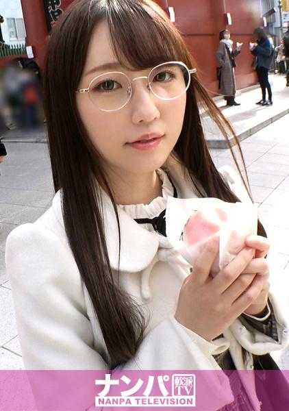 200GANA-2860 首次真实拍摄.戴隐形眼镜的美少女道德感.胸部和臀部被揉捏.被插入小穴顶到最深处.18岁少女的天真无邪