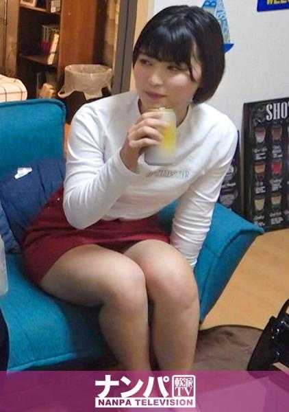 200GANA-2863 在经验丰富的搭讪师的房间里，偷偷拍摄带入SEX 300 “因为性欲积攒了很多…///”虽然害羞但过于诚实的二十岁学生通过应用程序匹配！正如自己所说的那样，像哭了一样尖叫&高潮！虽然绝对会被邻居听到，但已经无所谓了，不顾一切地猛烈插入阴道深处！因为太过兴奋，我也变得开心起来…w