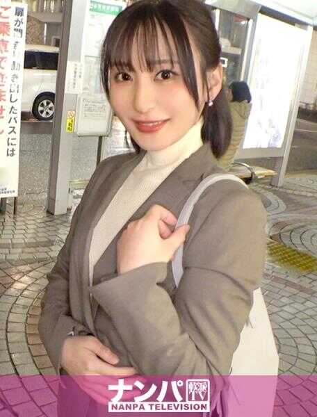 200GANA-3073 真软派，初次拍摄。2073年，大喷发的喷泉山？！太过兴奋导致心脏砰砰直跳，正在痉挛中！！在新宿搭讪了一位笑容迷人、气质优雅的中学教师！充满母爱的情欲大爆发！！！在杂鱼面前连连道歉！！