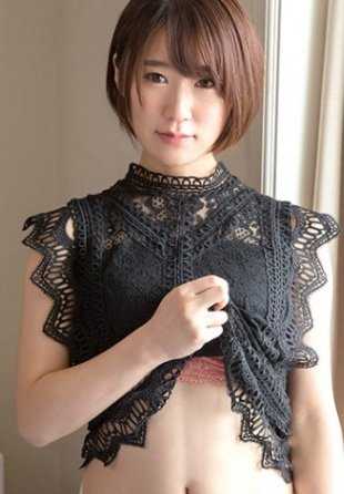 229SCUTE-1000 由依（21） S-可爱的美丽女孩，像猫一样小心翼翼地抚摸着自己 H