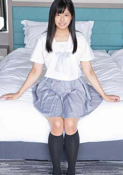 229SCUTE-1092 七七(23) S-可爱 柔软小麦色肌肤女孩与制服性交