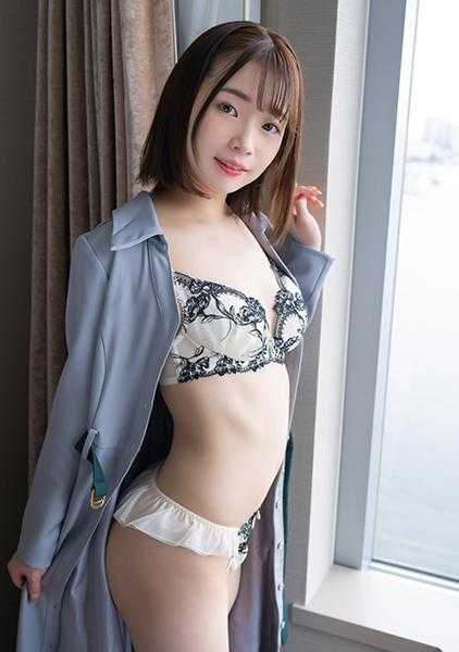 229SCUTE-1406 玲奈(20) S-Cute 想要被充分地拥抱和调情