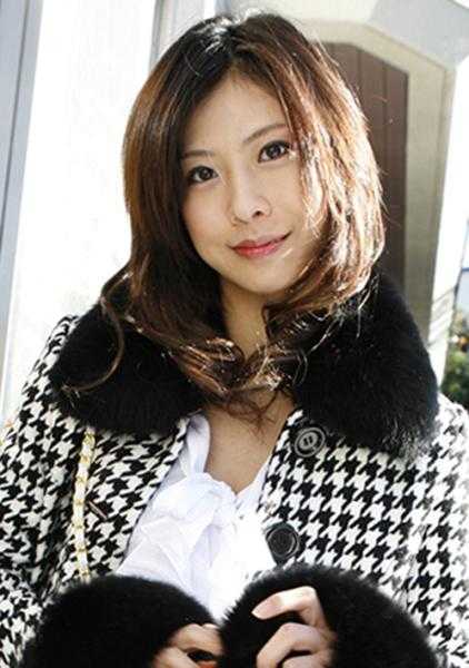 240TOKYO-459 悠依