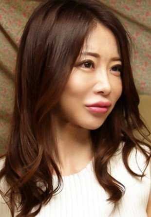 299EWDX-293 艾丽莎，34 岁，G 罩杯妻子 [名人妻子]。