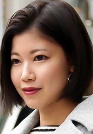 299EWDX-299 伊洛哈，27 岁，F-cup 前模特妻子 [名人妻子]。