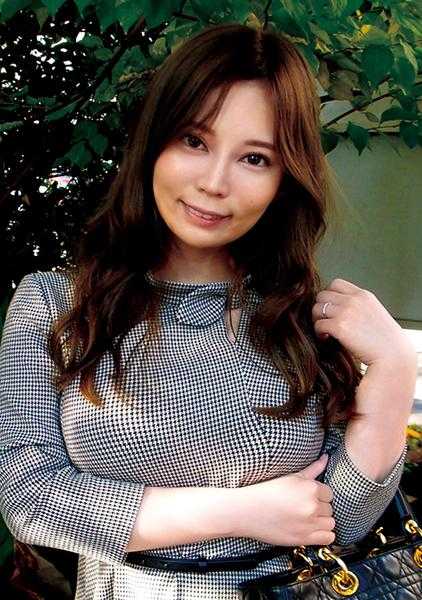 299EWDX-348 从衣服外面也能看出的爆乳主妇，久违的高潮让她无法停止发情！