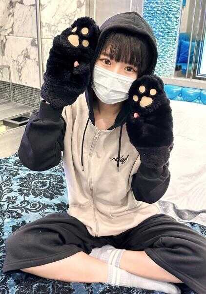 326FCT-165 19岁的援交少女 在刚毛的阴部中秘密中出