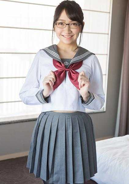 358WITH-071 尚恩(25岁) S-Cute 与换上制服眼镜的那个女孩拍摄性爱视频