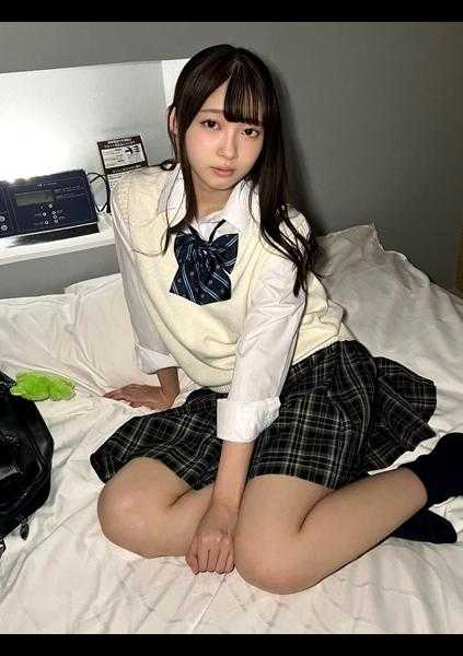 534IND-142 卷发的可爱制服女孩和P活_害羞地直到床变得湿漉漉的为止。