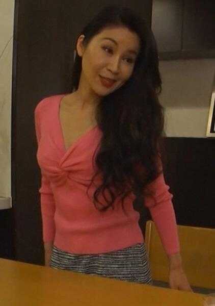 741P020-G03 强行与前来照顾女儿的岳母发生性关系…成熟的女性身体成了女婿肉棒的俘虏，多次达到高潮！