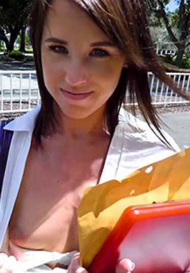 EU_US-BangBus_20_09_16_Riley_Jacobs_Kinky_Lawyer_Fucks_For_Cash BangBus 莱莉·杰克布斯 变态律师为现金而操