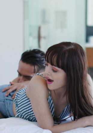 EU_US-EroticaX_19_11_13_Aliya_Brynn_Oops EroticaX 艾莉娅·布林 哎呀