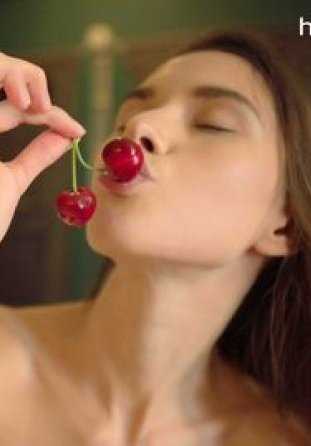 EU_US-Hegre_19_11_19_A_Day_In_The_Life_Of_Leona Hegre Leona的一天