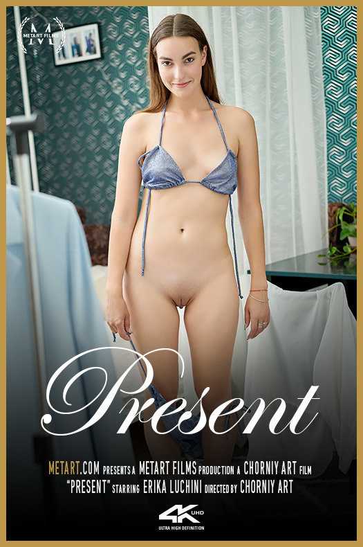 EU_US-MetArt_23_04_09_Erika_Luchini_Present MetArt 艾丽卡·卢奇尼 呈现