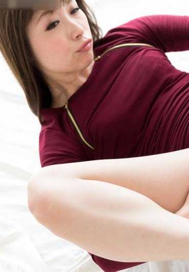 JAV-LEGS-0071 红色紧身连衣裙