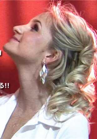 KIN8-2041 Blonde Heaven Continuer's Video 一周限时传送 Bukkake: 精子和尿液撒满坚持的金发美女！ 达莉亚