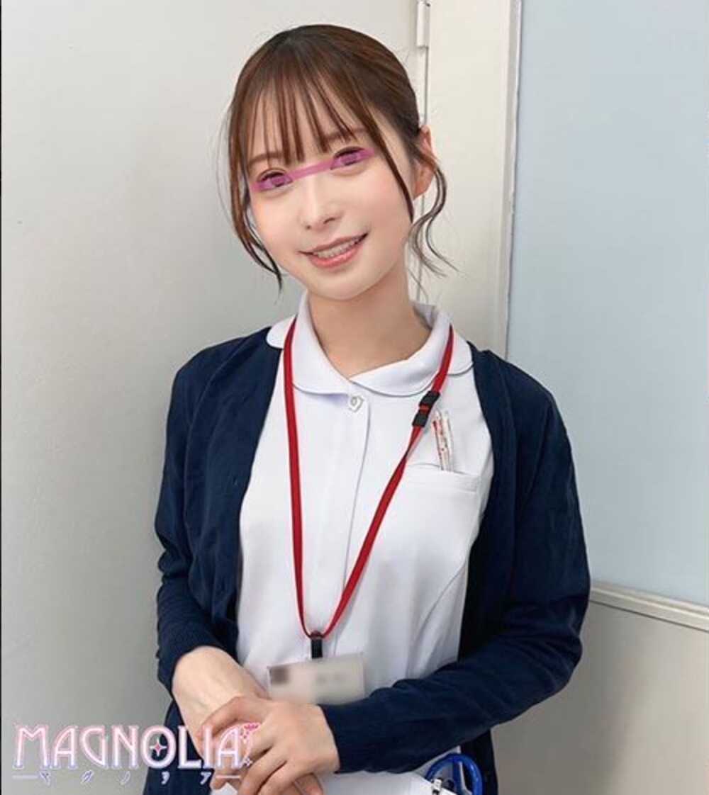 MGNL-114 “心地善良的护士们排列整齐的鸡巴，从那里用手交挑战负责病人的鸡巴目标！！”超级可爱的护士们站在众多鸡巴面前进行触诊检查……然后突然插入大鸡巴，引发旋风般的绝顶！一边道歉一边止不住的真实高潮，导致中出黄天☆【街角素人监控#迈#25岁】
