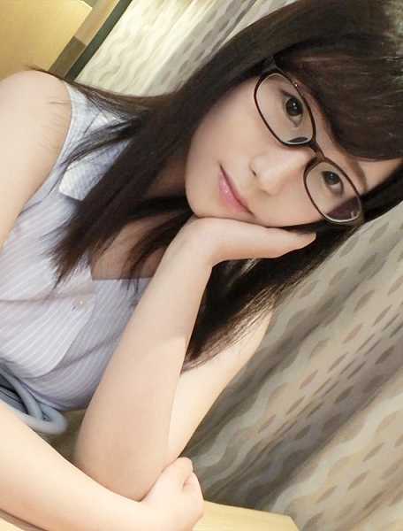 SIRO-3571 首次拍摄] 在网上申请拍摄成人电影，并被拍摄成人电影体验 829