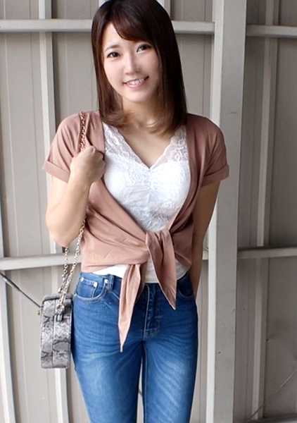 SIRO-3968 [人生第一次在玩具上......]被前男友伤透了心的她忘记了过去，在被第一个男人抱住时发出了淫荡的声音。 业余申请者，首次 AV 拍摄 107